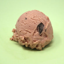 Load image into Gallery viewer, VEGAN STRAWBERRY AND BELGIAN CHOCOLATE CHUNKS
